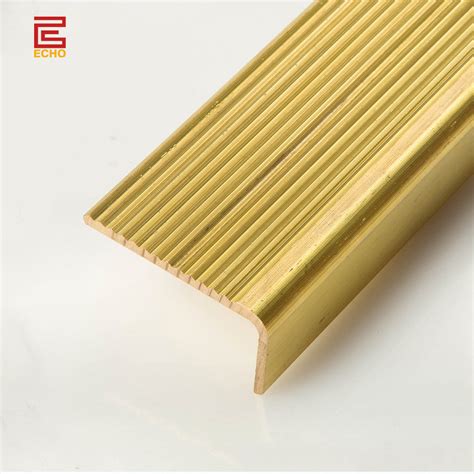 Anti slip antique solid brass metal stair edge trim step nosing.